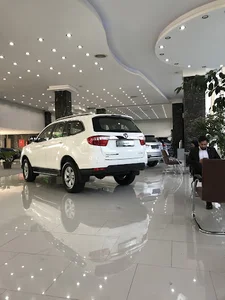 عظیم خودرو
