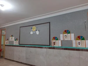 دبیرستان دخترانه فرزانگان۲ 4