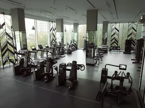 DOT GYM ( باشگاه بدنسازی دات )