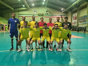 سالن ورزشی انقلاب
