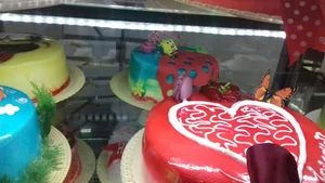 قنادی دلنواز