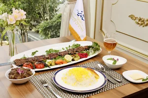رستوران شاندیز