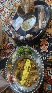 کافه رستوران چتر