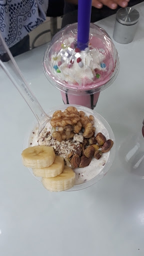 بستنی حاجی بابا