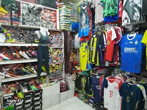 فروشگاه ورزشی هشت