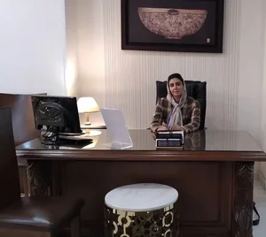 کلینیک دکتر نازنین نعمتی ( پوست ، مو و زیبایی)