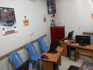 خدمات اینترنت و کامپیوتر کلاسیک