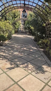 باغچه توریستی ارغوان