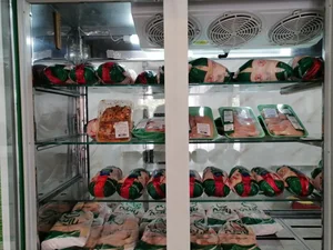 فروشگاه مرغ نازینه شعبه شهرک ولیعصر 5