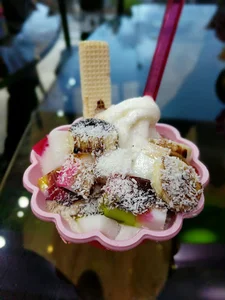 بستنی دولپی