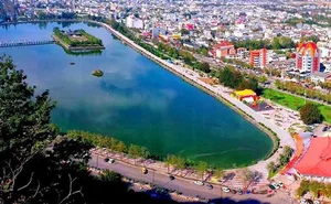 مربی فوتبال ومدیر باشگاه آبی پوشان مهر