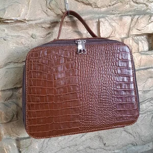 کیف چرم .آریانا سعید.