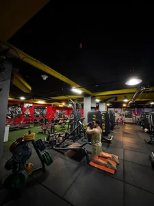 باشگاه بدنسازی انرژی کلاب