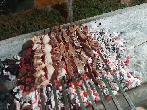 کباب سرای سنتی آرامش