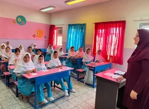 دبستان دخترانه بنت الهدی صدر (آشیانه مهر)