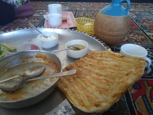 رستوران عمو سید و پسران