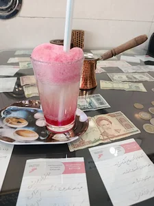 کافه قهوه کامران