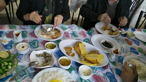رستوران سنتی سرچشمه