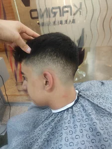 آرایشگاه مردانه وحید رفیعی