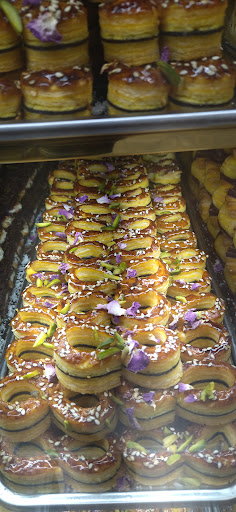 قنادی گلشهر