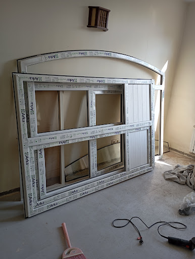 درب پنجره دوجداره توری آکاردئونی کمالشهر ساریخانیUPVC
