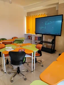 دبستان دخترانه توسکا 2