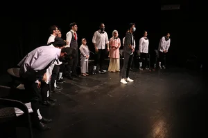 عمارت نمایشی نوفل لوشاتو