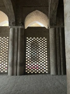 گنبد تاج الملک Taj al-Mulk Dome