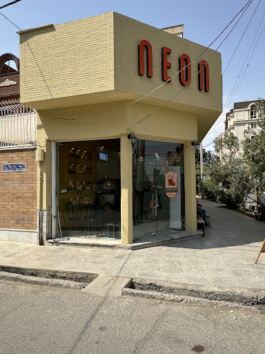Cafe neon