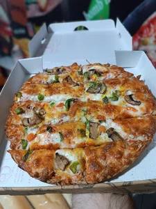 شهرک بیستون جنب مسجد ولی عصر
