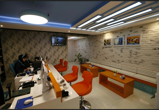 نماینده برتر بیمه ایران_مینا مددی