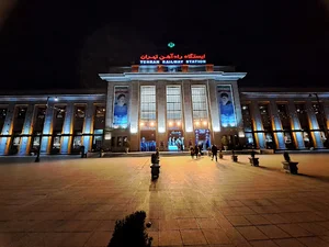 خدمات مسافری راه آهن
