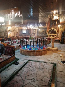 رستوران سنتی آبیدر