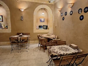 کافه ققنوس