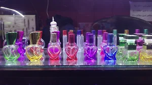 گالری عطر بهشت