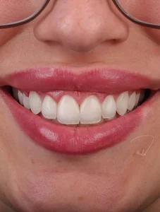 کلینیک دندانپزشکی مایا 4