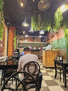 مطعم نحله الريف