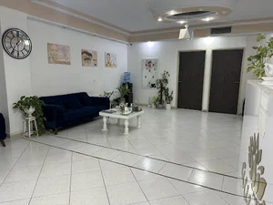 مرکز لیزر آویژه