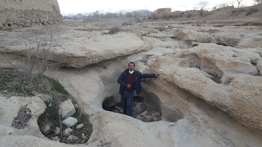 تغار آب پایین