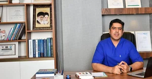 مطب دندان پزشکی دکتر روح الله اعتمادی فر 2