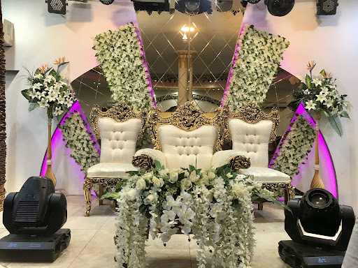تالار پذیرایی کاخ