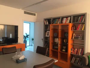 نصب کاغذدیواری، دیوارپوش و دکوراسیون در مرزداران 2
