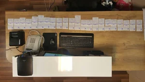 فروشگاه کتاب روزآهنگ
