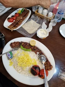 رستوران حاج ابراهیم زندیه