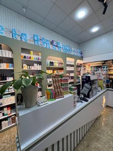داروخانه دکتر پوربخشیان 2