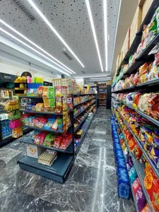 آن دو مارکت 4