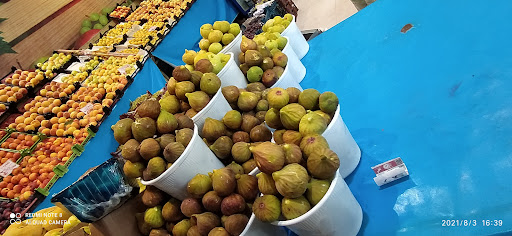 میوه فروشی حاجی ارزونی