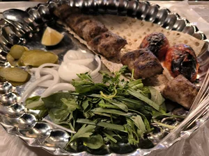 آريا باغ (آقا هاشم)