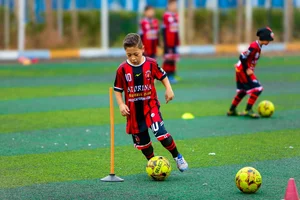 باشگاه و مدرسه فوتبال آتورینا 3