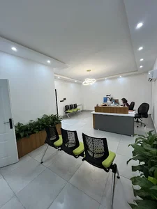 آزمایشگاه دانش دکتر حسینی